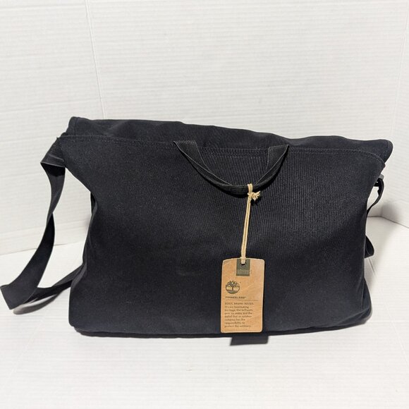 Timberland Mendum Pond Messenger Bag NWT Black Water-Resistant Laptop Crossbody - Picture 4 of 12